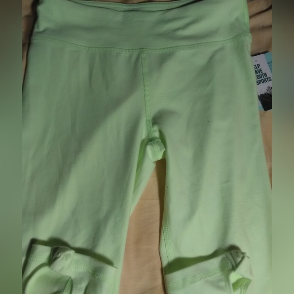 BNWT LEGGINGS BY DICKS SPORTING GOODS SZ.LG (GIRLS) NEON GREEN/ YELLOW SOFT - Picture 2 of 7